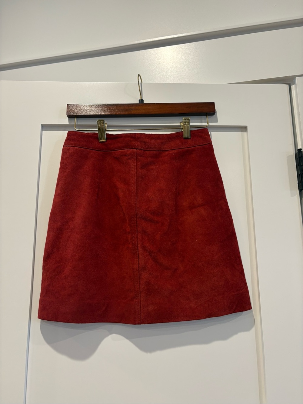 GAP Women's Red Suede A-Line Mini Skirt - Picture 2 of 5
